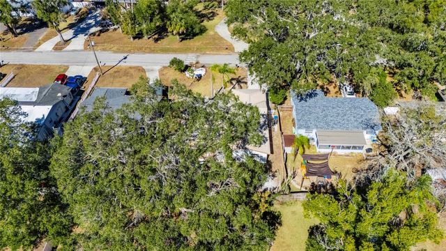 207 LENTZ ROAD, Brandon, FL 33510