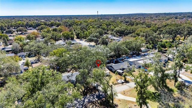 207 LENTZ ROAD, Brandon, FL 33510