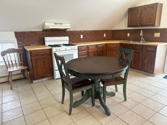 78 Memorial Drive 2, Pawtucket, RI 02860