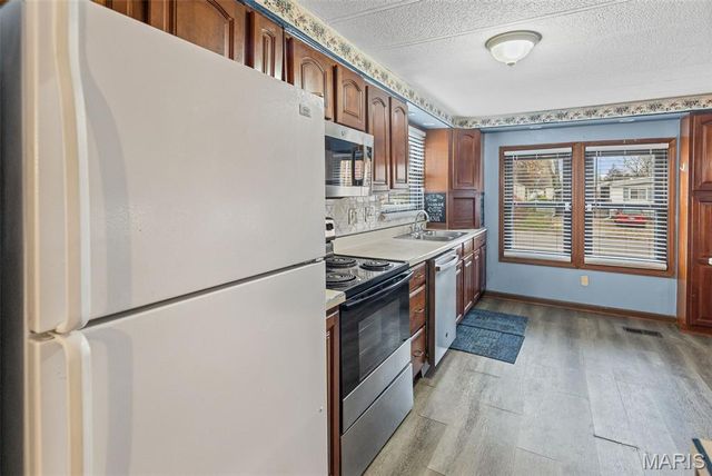 208 Ellen Lane, O'fallon, IL 62269