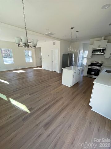 2241 Beauty Street, Statesville, NC 28625