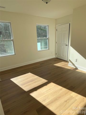 2241 Beauty Street, Statesville, NC 28625