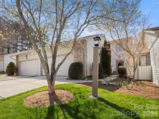 141 Deerlake Drive, Asheville, NC 28803
