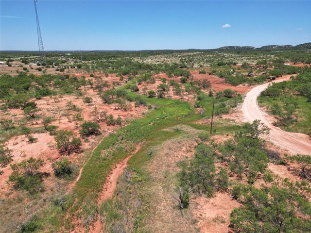 5725 FM604, Ovalo, TX 79541