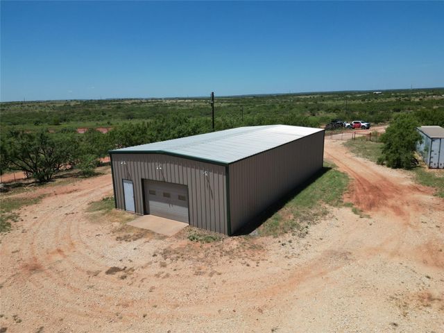 5725 FM604, Ovalo, TX 79541