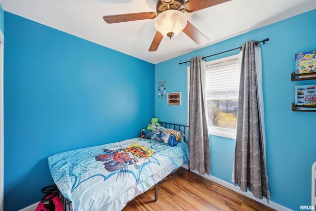 210 BLOSSOM Terrace, Washington, IL 61571