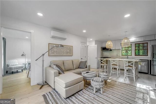 1812 Wellbourne Drive NE, Atlanta, GA 30324