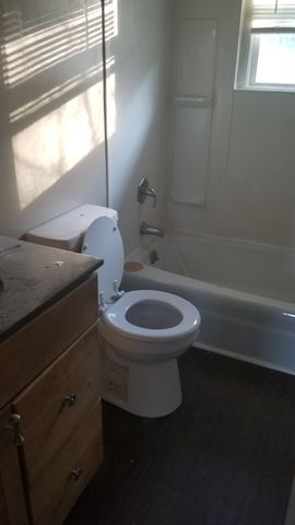 2714 Combs Dr, Nashville, TN 37207