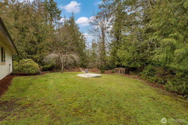 9240 Priddy Vista Road NW, Seabeck, WA 98380