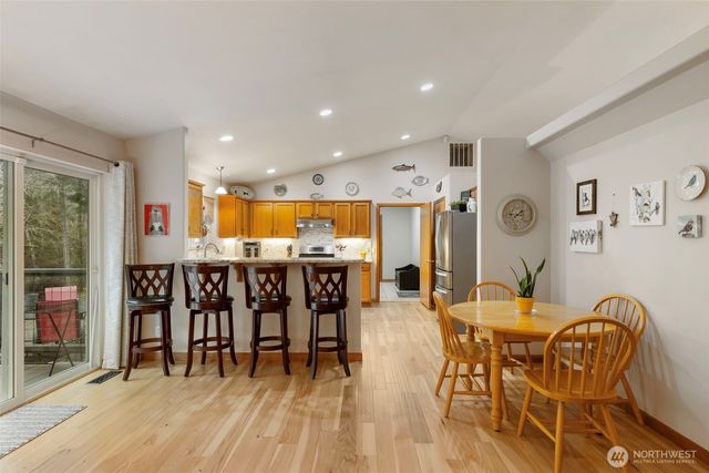 9240 Priddy Vista Road NW, Seabeck, WA 98380