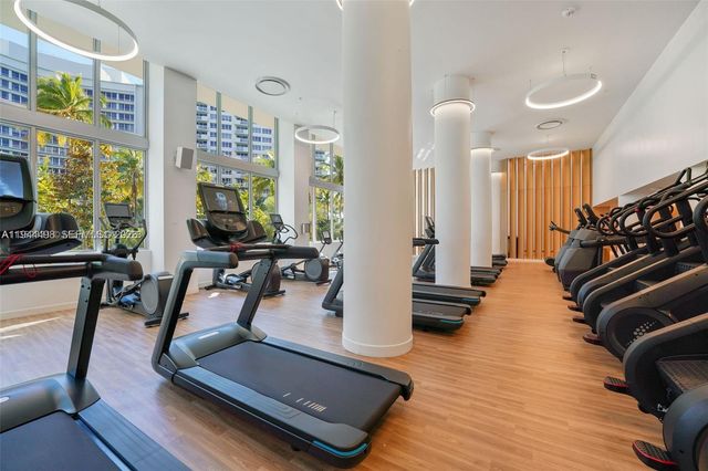 1500 Bay Rd 458S, Miami Beach, FL 33139