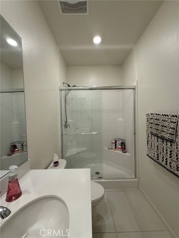 15522 San Francisco, Victorville, CA 92394