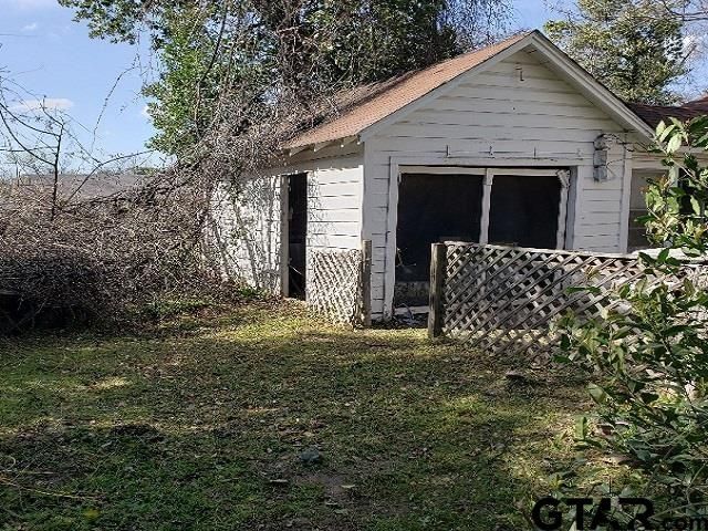 109 Lynch St., Palestine, TX 75803