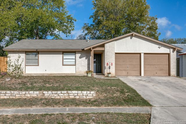 3901 Pipers Court, San Antonio, TX 78251
