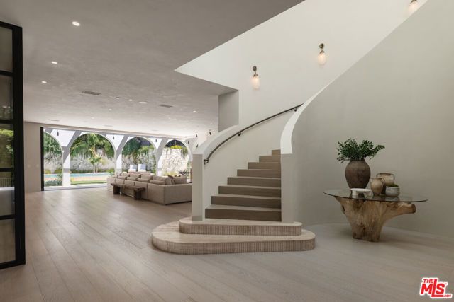 966 Stone Canyon Road, Los Angeles, CA 90077