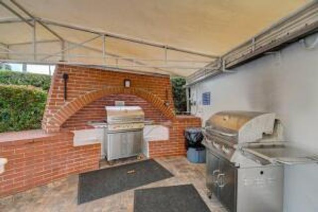 200 Macfarlane Drive N-1101, Delray Beach, FL 33483