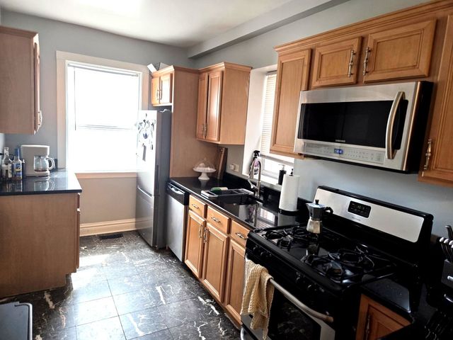 3005 N Kolmar Avenue 1, Chicago, IL 60641