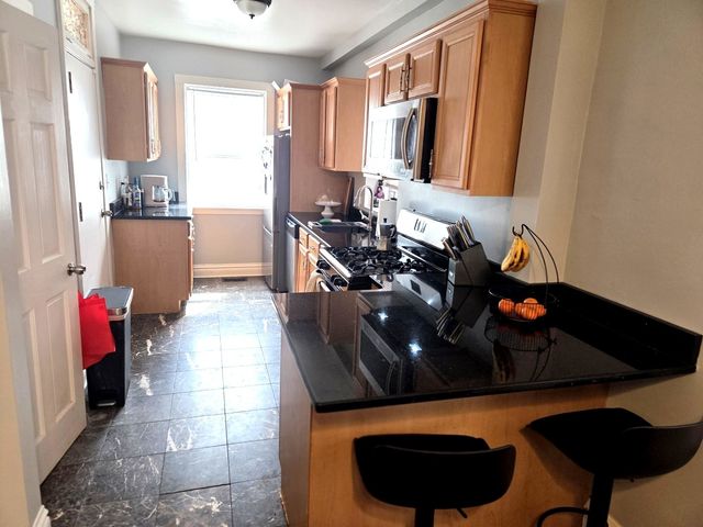 3005 N Kolmar Avenue 1, Chicago, IL 60641