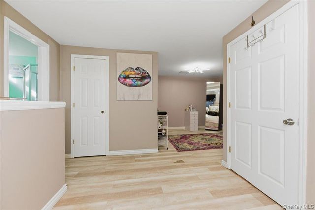 8 Penn Drive, Dix Hills, NY 11746