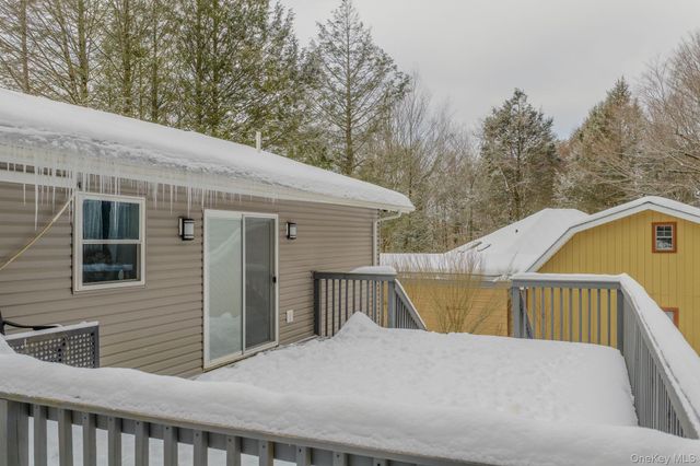 4 Ray Lane, Loch Sheldrake, NY 12733