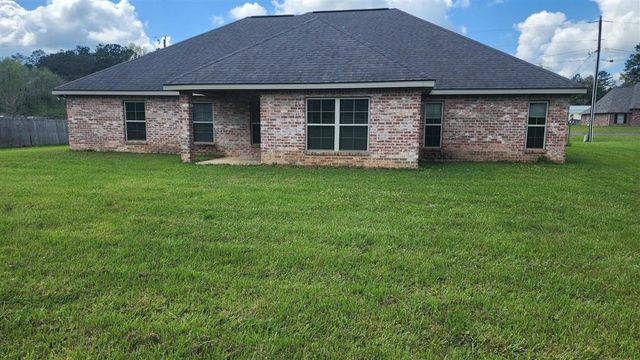 117 W Tyler Lane W, Leesville, LA 71446