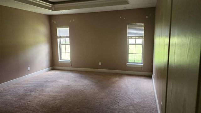 117 W Tyler Lane W, Leesville, LA 71446