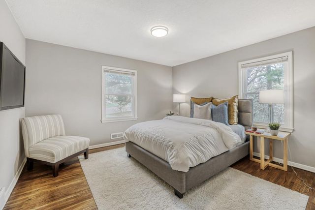 11939 James Road, Minnetonka, MN 55343