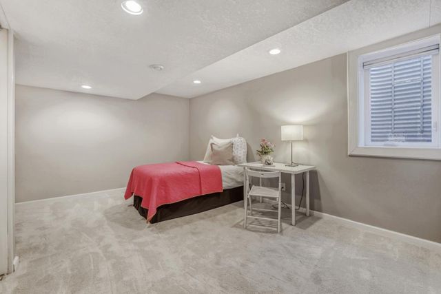 11939 James Road, Minnetonka, MN 55343