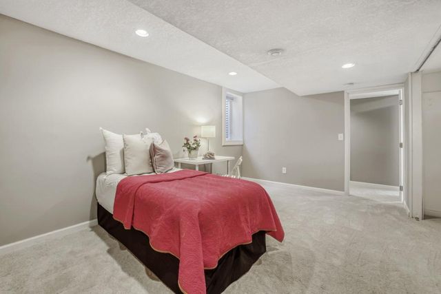 11939 James Road, Minnetonka, MN 55343