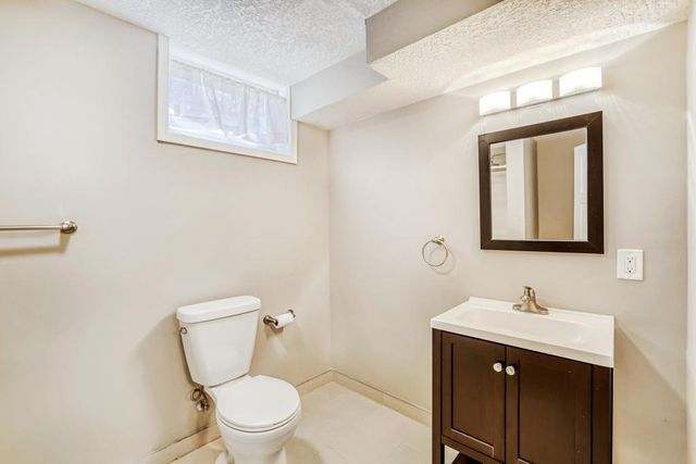 11939 James Road, Minnetonka, MN 55343