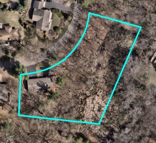 11939 James Road, Minnetonka, MN 55343