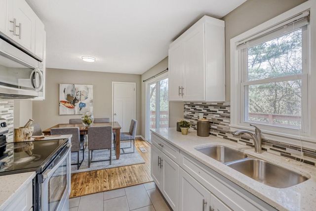 11939 James Road, Minnetonka, MN 55343