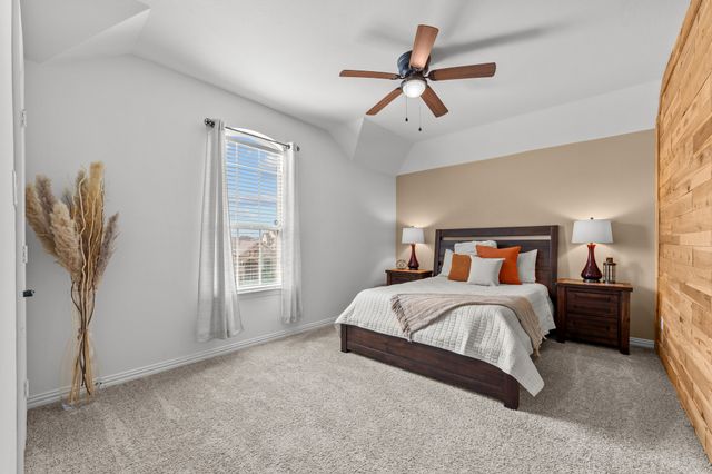 910 Black Hawk Drive, Princeton, TX 75407