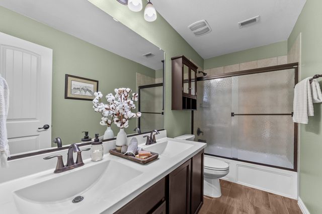 910 Black Hawk Drive, Princeton, TX 75407