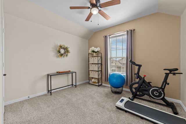 910 Black Hawk Drive, Princeton, TX 75407