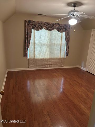 141 Mcguire Cove, Clarksdale, MS 38614