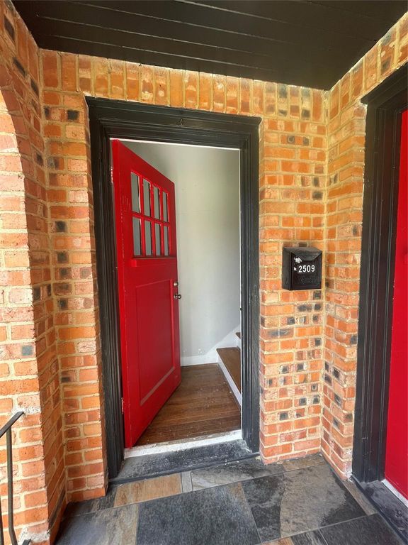 2509 Arbor St Street, Houston, TX 77004