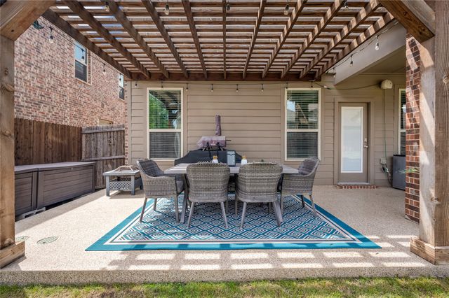 2125 Lake Cliff Drive, Little Elm, TX 75068