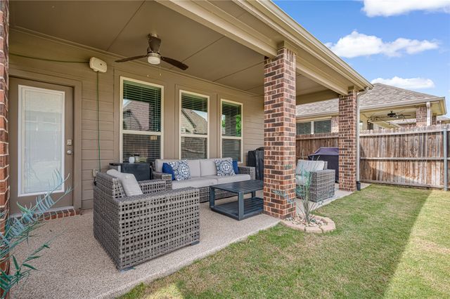 2125 Lake Cliff Drive, Little Elm, TX 75068