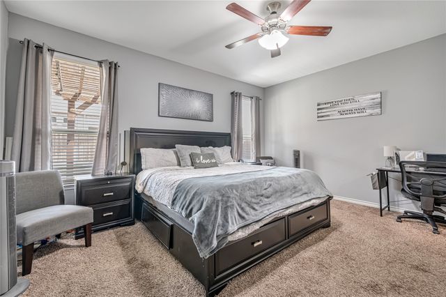 2125 Lake Cliff Drive, Little Elm, TX 75068