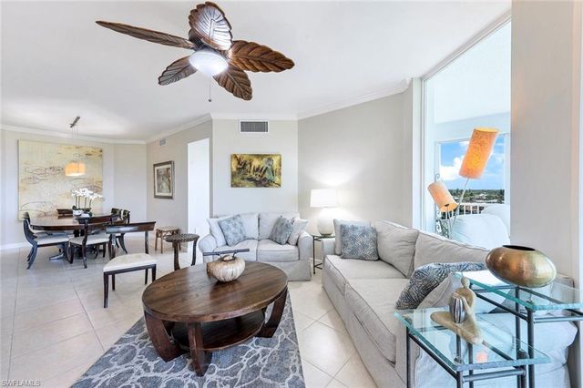 300 Dunes BLVD 602, Naples, FL 34110