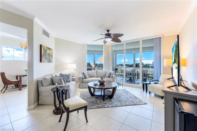 300 Dunes BLVD 602, Naples, FL 34110