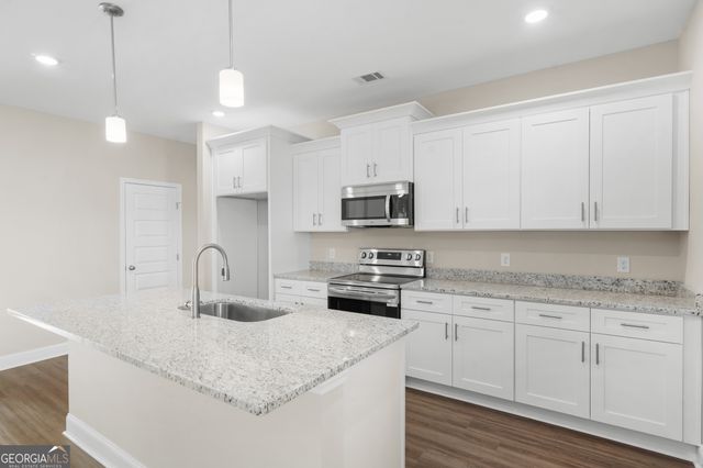 143 Griffith Lane, Statesboro, GA 30458