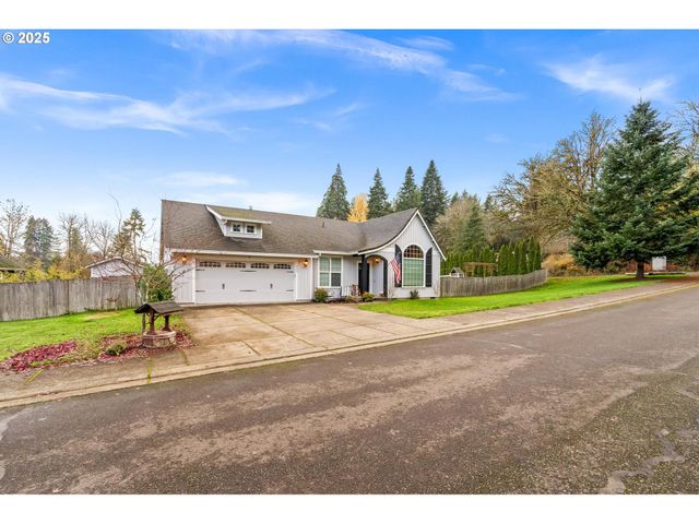 1842 Rose Hedge Ct, Vernonia, OR 97064