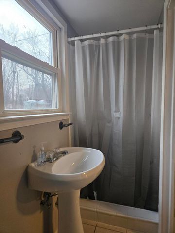 27658 Eton Street, Westland, MI 48186