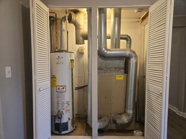 27658 Eton Street, Westland, MI 48186