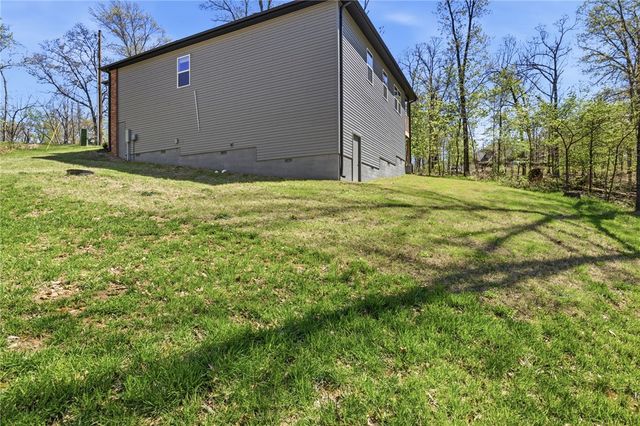 5 Bedworth Circle, Bella Vista, AR 72715