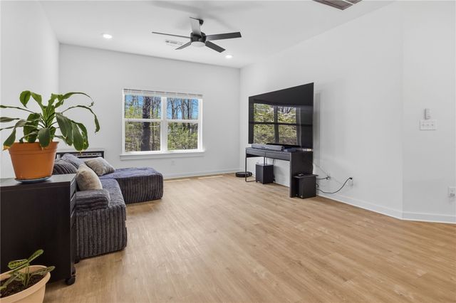 5 Bedworth Circle, Bella Vista, AR 72715