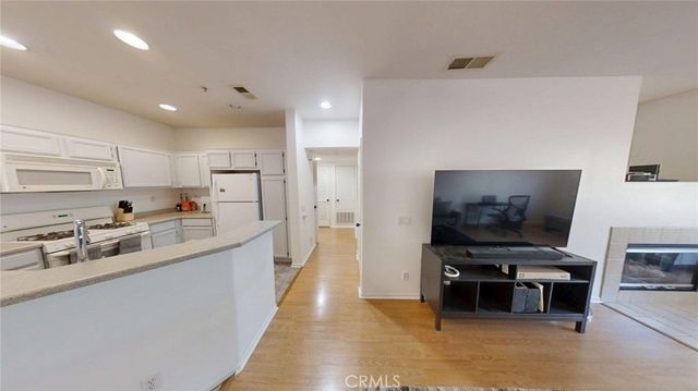 26426 Arboretum 806, Murrieta, CA 92563