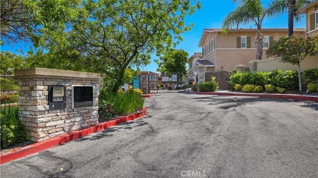 26426 Arboretum 806, Murrieta, CA 92563